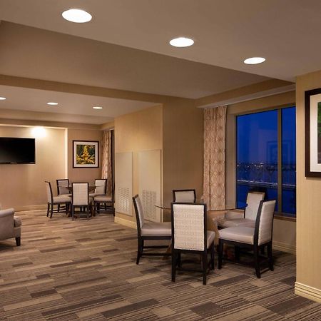 Sheraton Louisville Riverside Hotel Jeffersonville Esterno foto